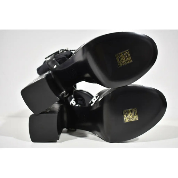 Chanel 22S Black White Lambskin CC Logo Platform Strap Block Heel Sandal 39 - Picture 12 of 12